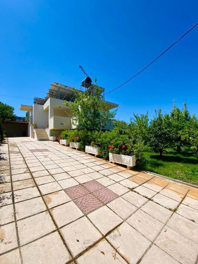 Villa Irini Patsídhes Buitenkant foto