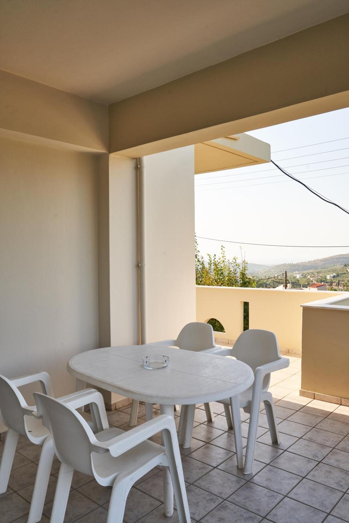 Villa Irini Patsídhes Buitenkant foto